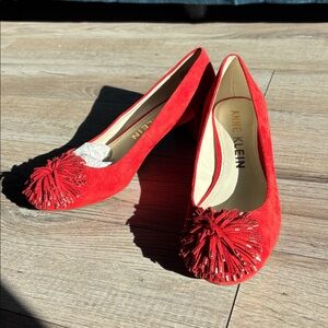 Anne Klein genuine calf, skin size 7 1/2 chunk heel pumps Red never worn